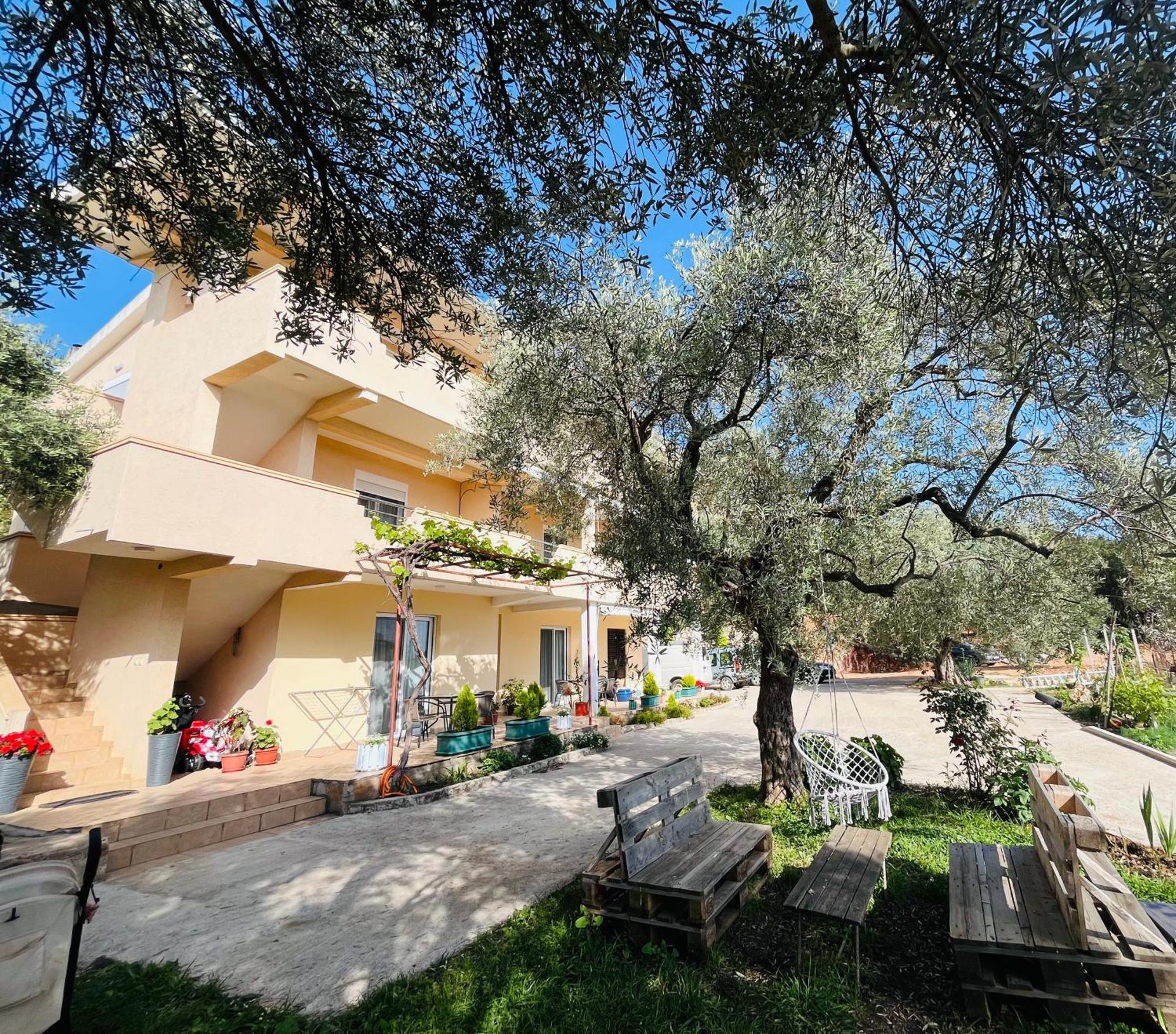 Olive Garden Apartment Bar Εξωτερικό φωτογραφία